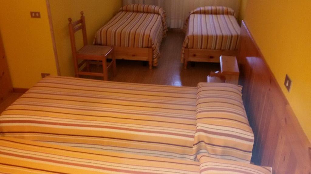 Albergo Trieste Tambre dʼAlpago Værelse billede