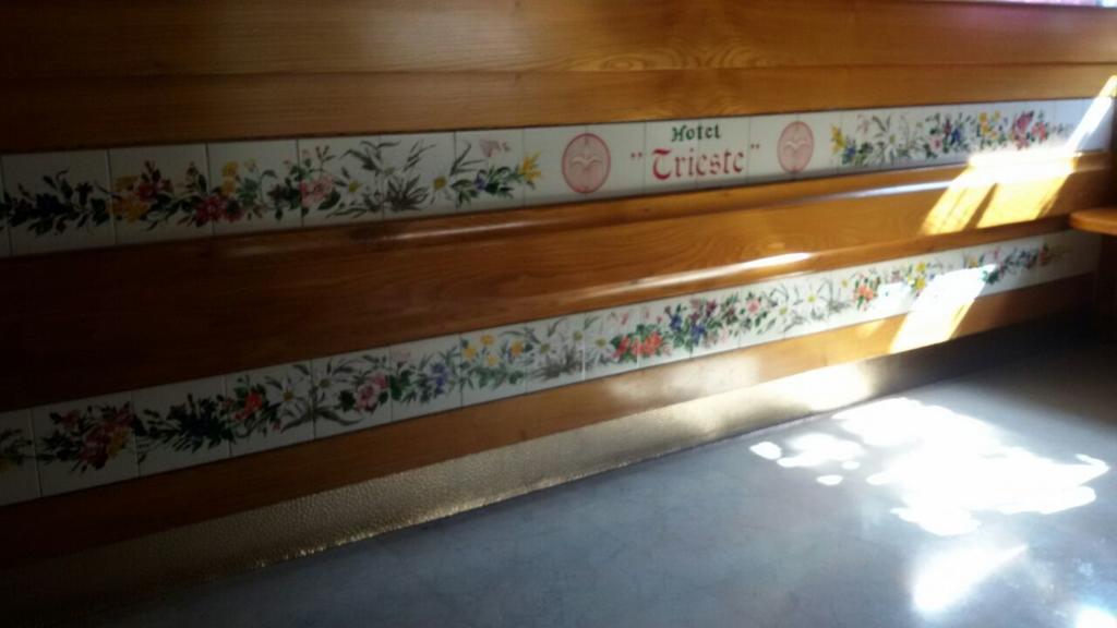 Albergo Trieste Tambre dʼAlpago Værelse billede