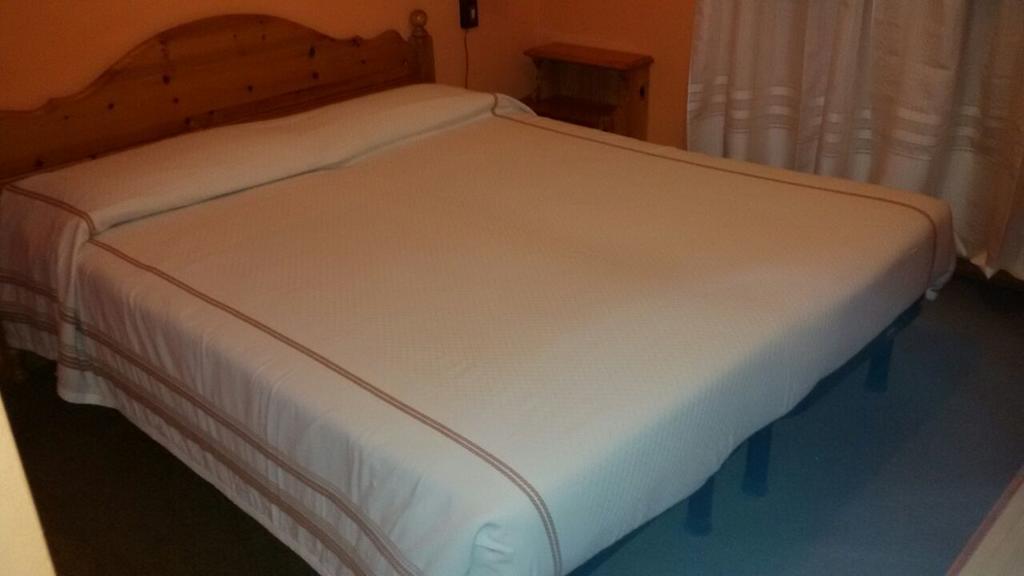 Albergo Trieste Tambre dʼAlpago Værelse billede